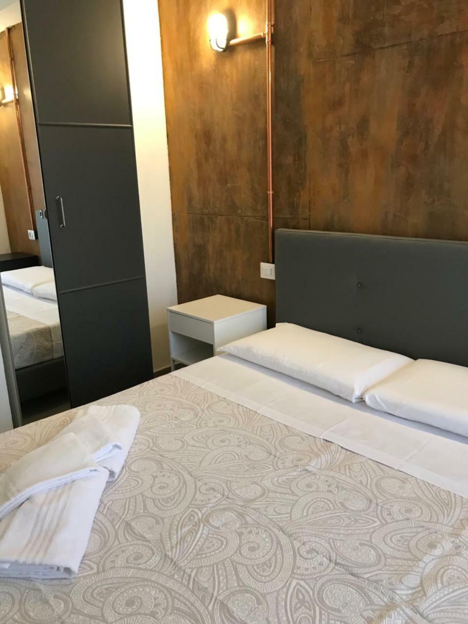 Joy Rooms ميلان المظهر الخارجي الصورة